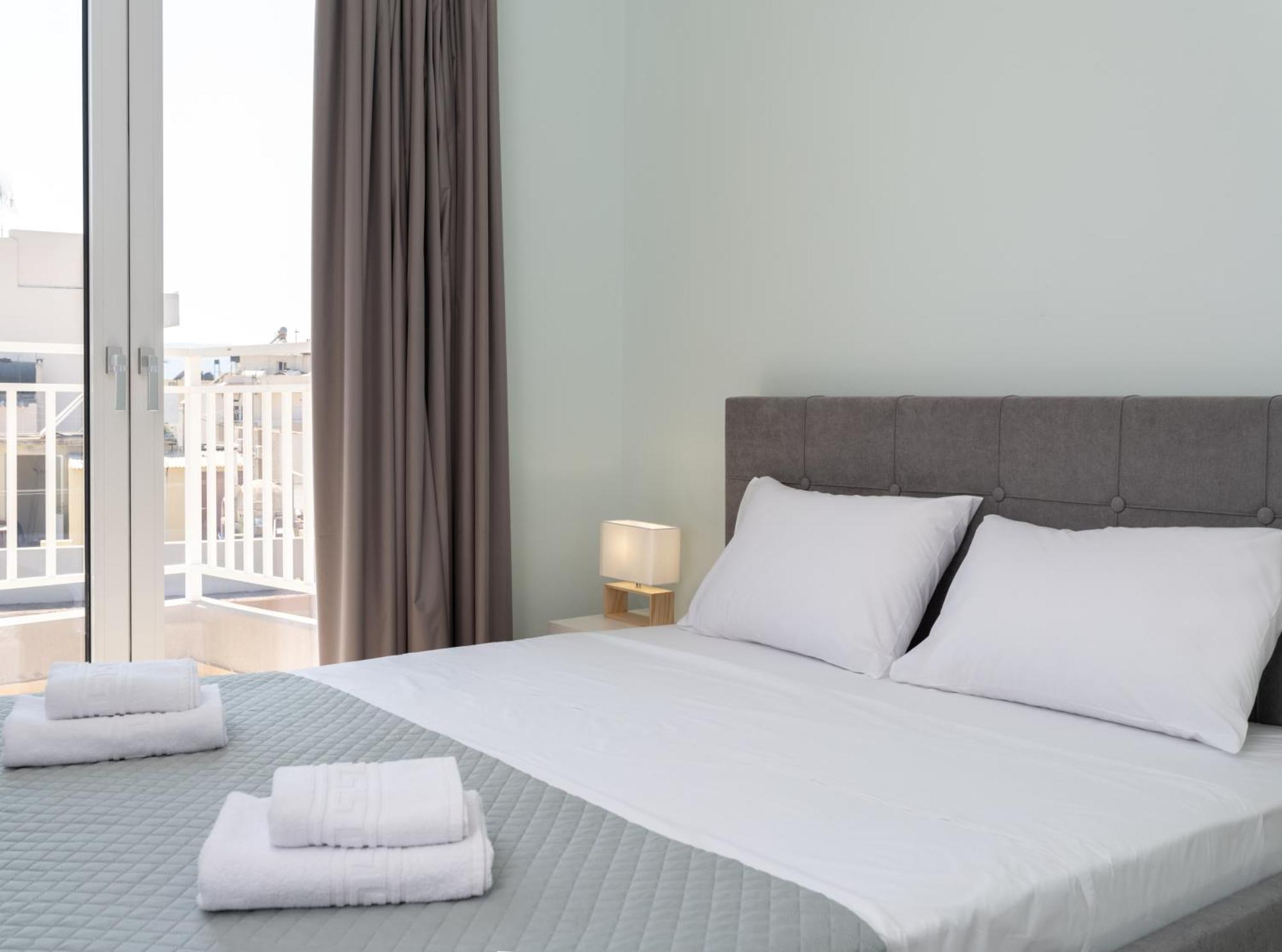 Dodonis Bld Heraklion (Crete) Quarto foto
